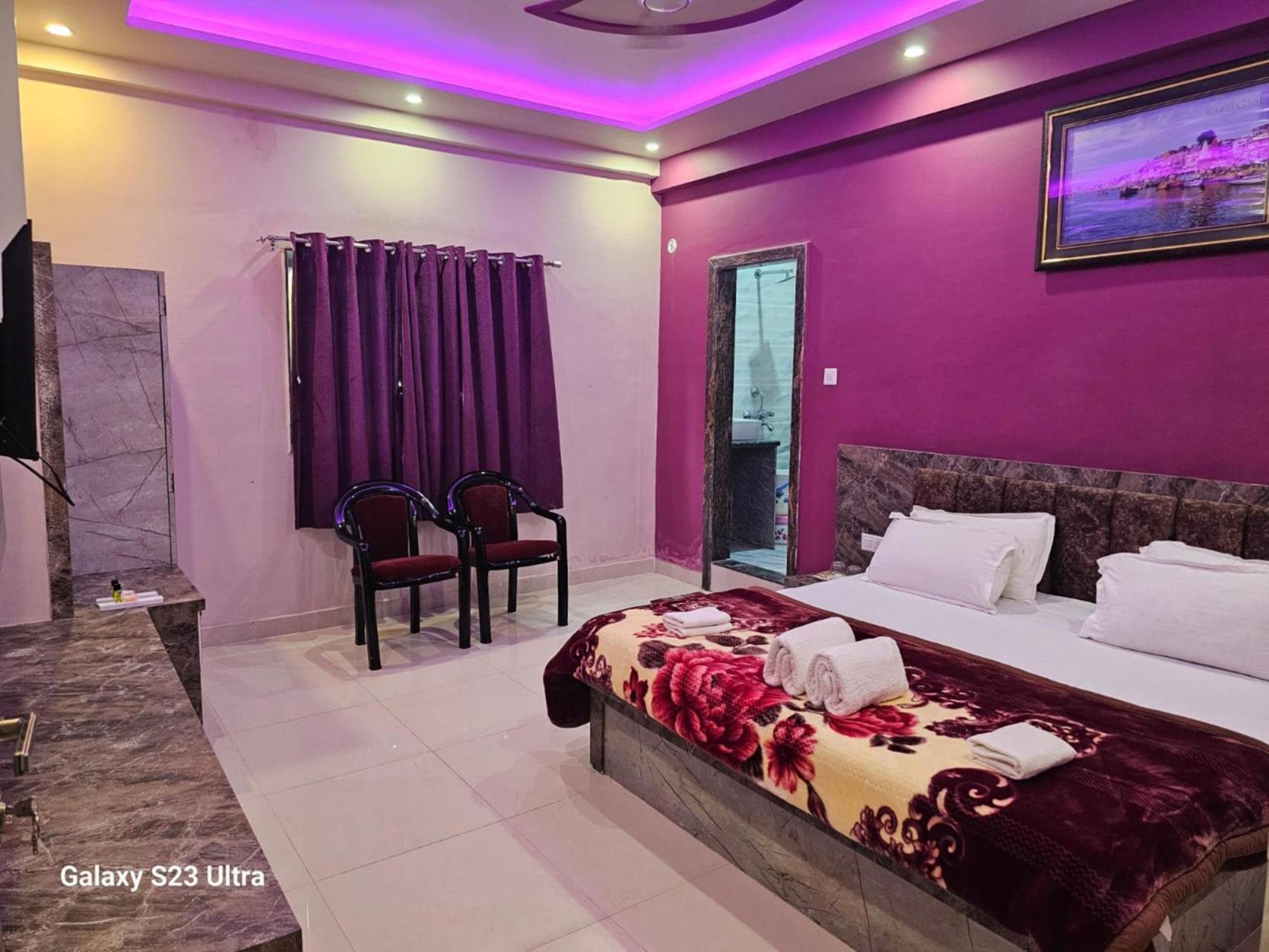 Hotel Kashi Inn Raj Ghat Varanasi Bagian luar foto