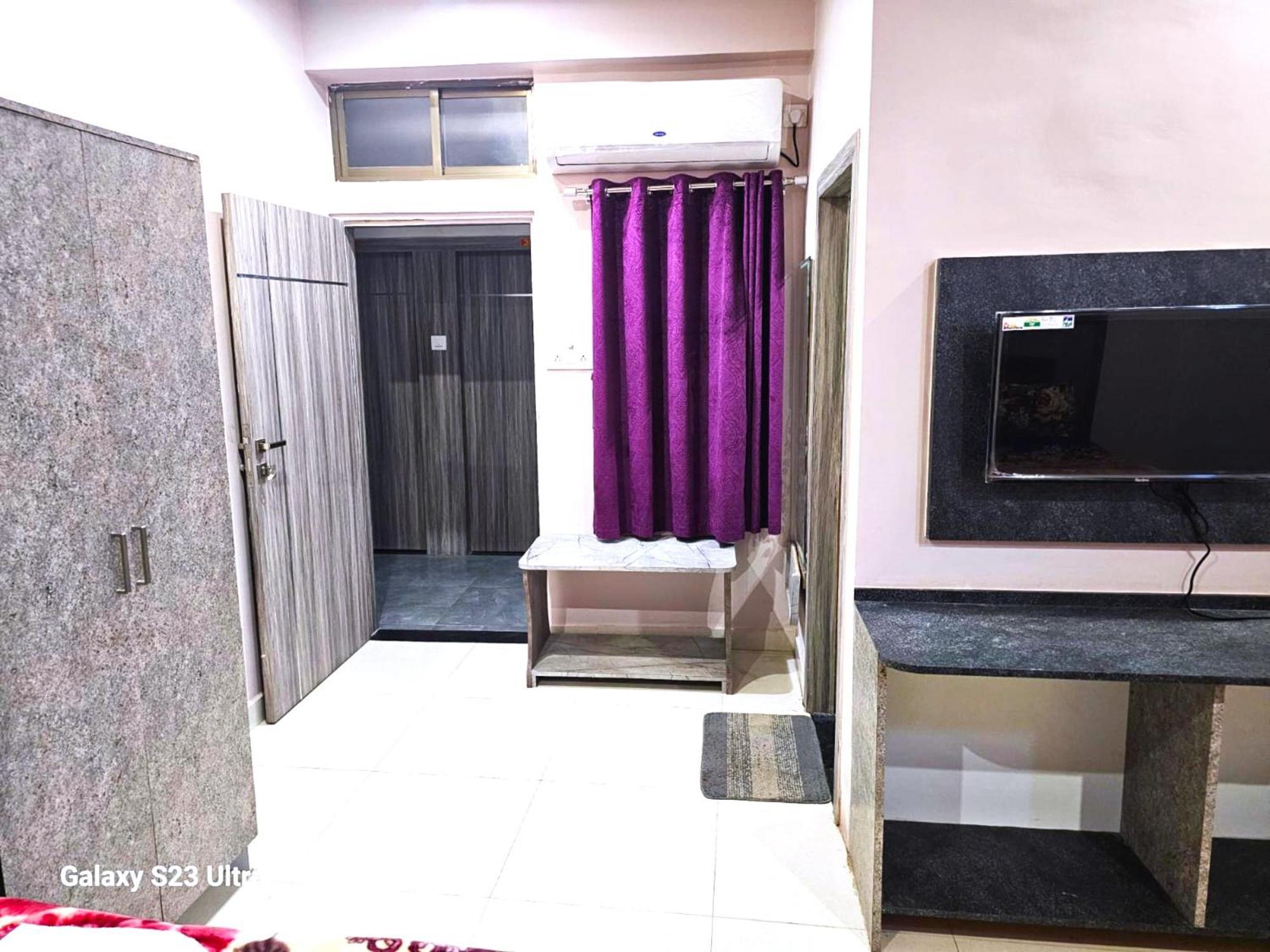 Hotel Kashi Inn Raj Ghat Varanasi Bagian luar foto