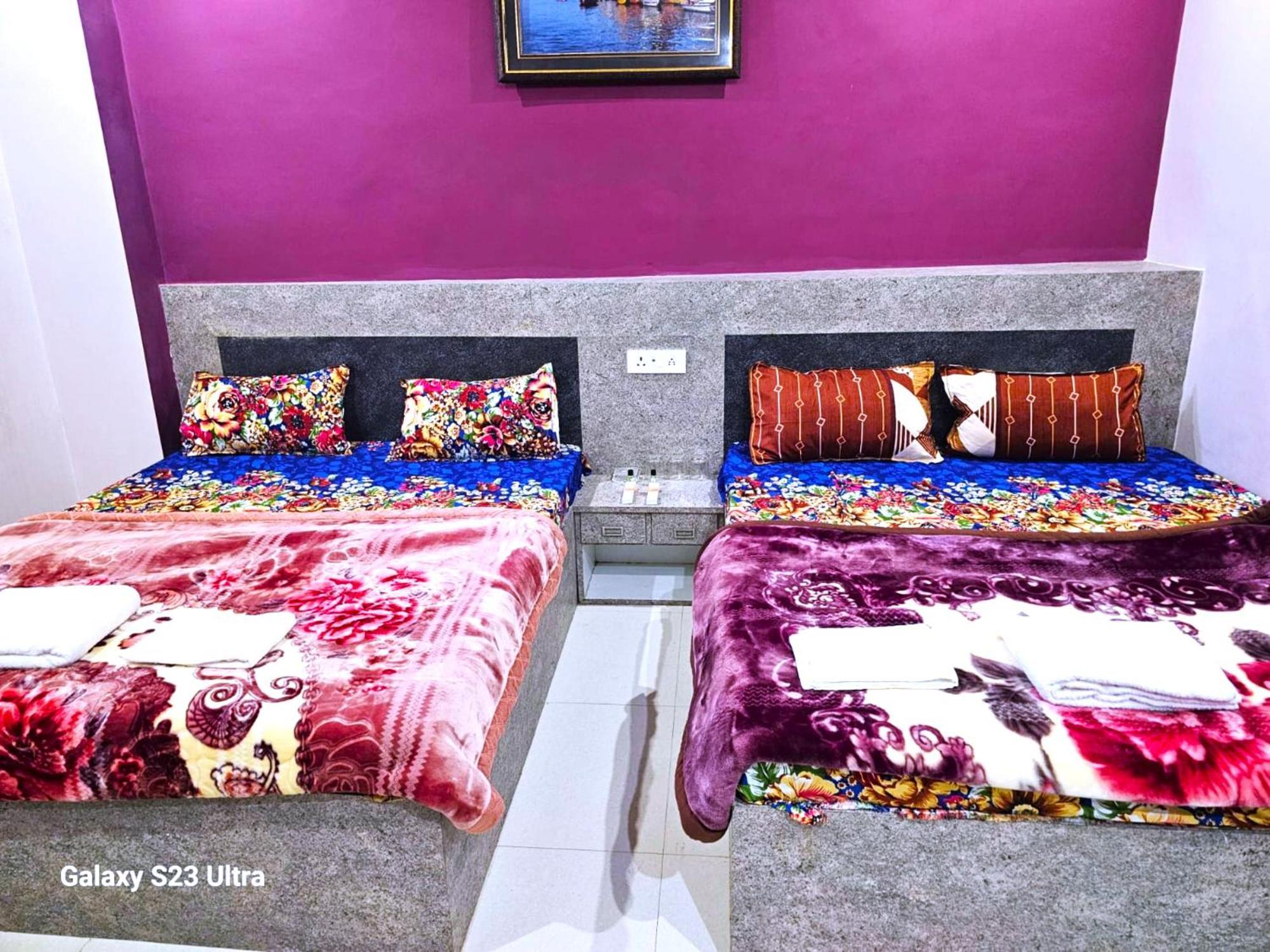 Hotel Kashi Inn Raj Ghat Varanasi Bagian luar foto